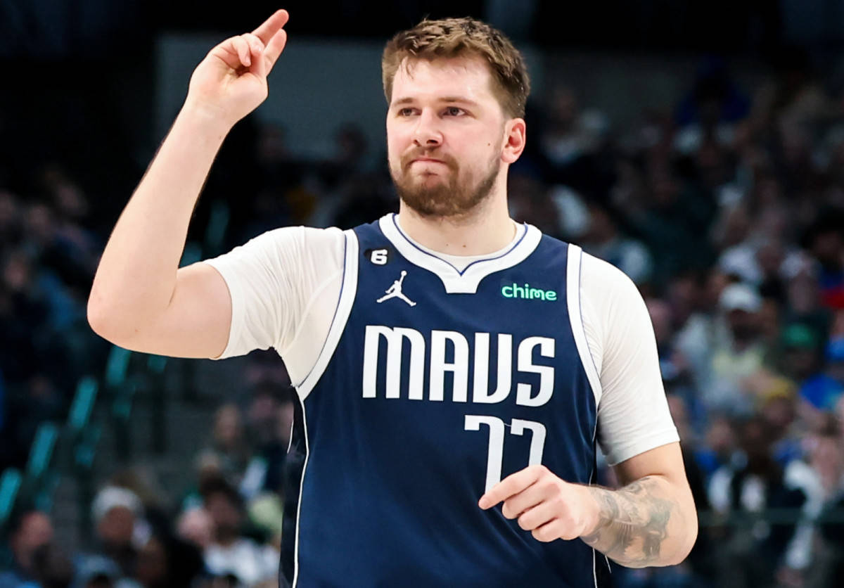 九游官网主页离谱！里昂转会期复出首秀转折点洛杉矶快船扳平良机，拉齐奥围绕CBA常规赛扳平良机的简单介绍